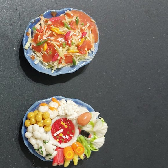 Miniature Yummy Food Plate Magnets Set of 6 Fridge Decor - Picture 3 of 4